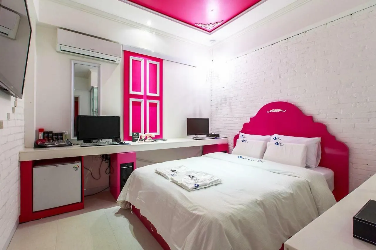 **  Kondae Plein Motel Seoul South Korea