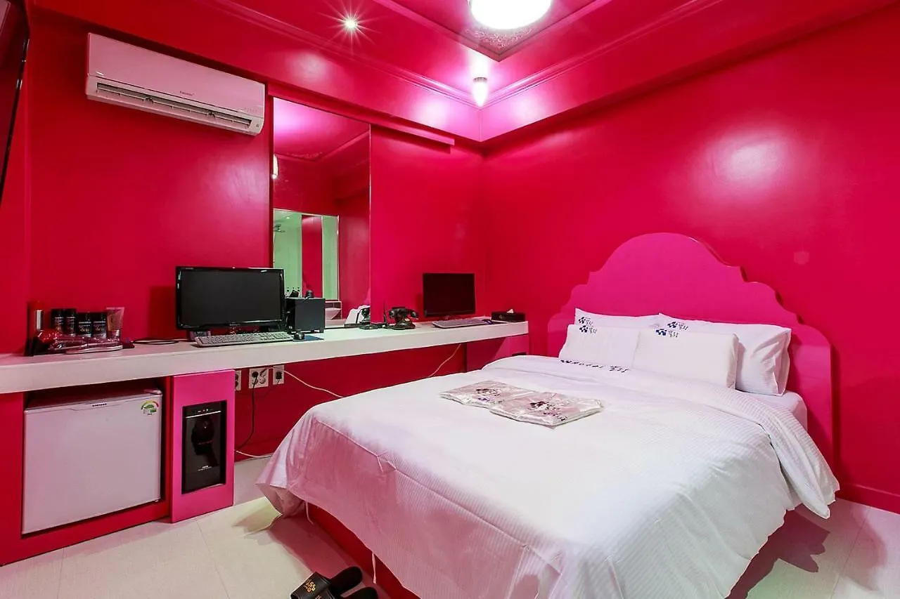 Kondae Plein Motel Seoul